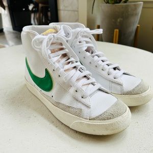 Nike Blazer High Top Green Womens 9